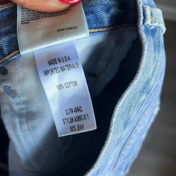 GOLDE 90's Mid Rise Loose Fit Cotton Ripped Leg Jeans - Picture 12 of 14